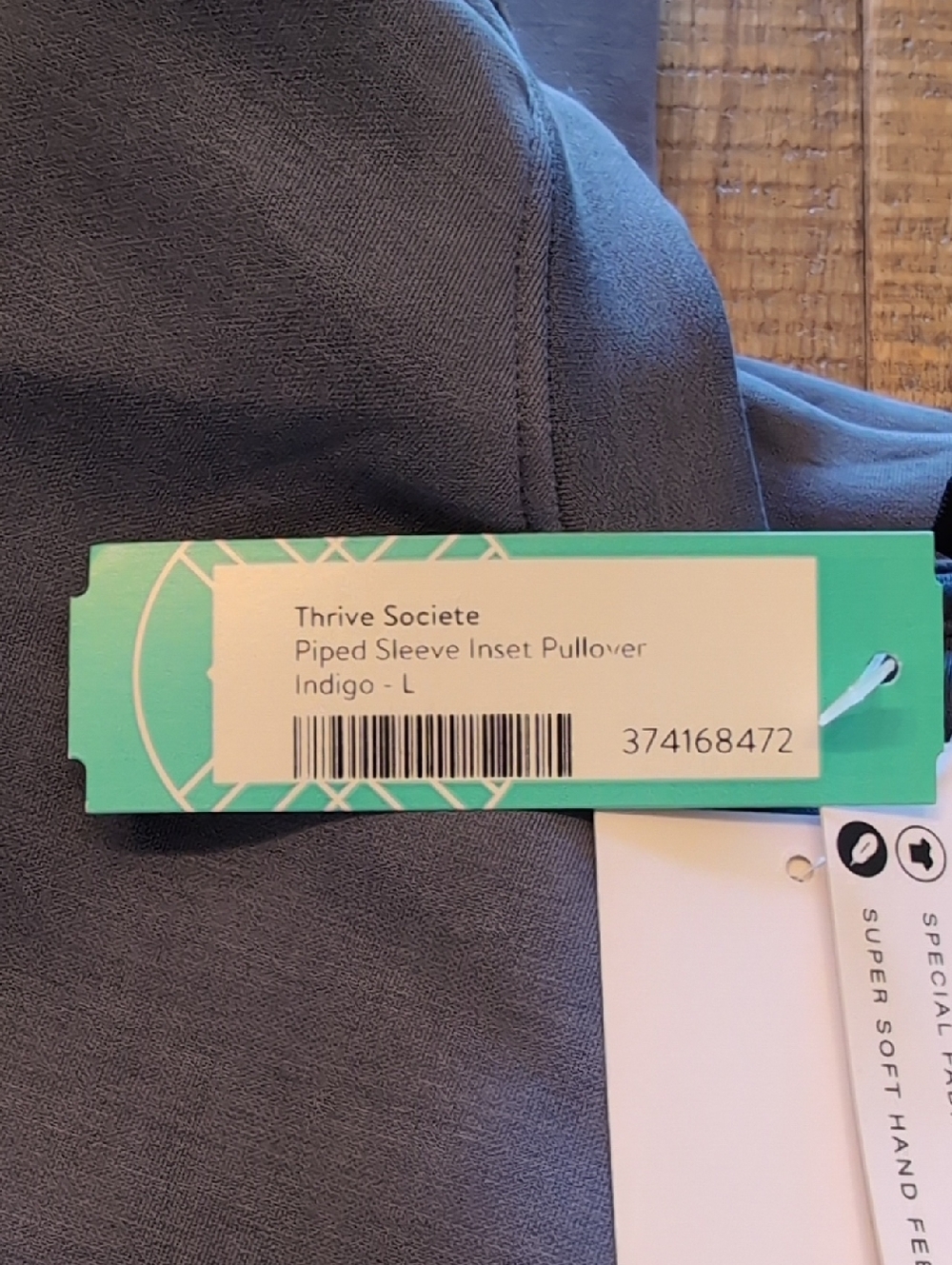 Thrive Societe Piped Sleeve Insert Pullover - L - Picture 3 of 5